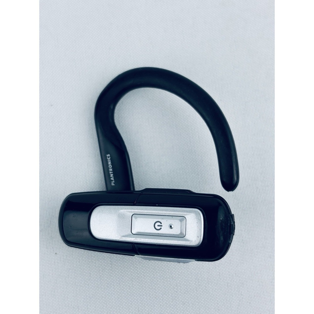 Plantronics 220 Black Silver Wireless Noise Cancelling Bluetooth Earhook Headset